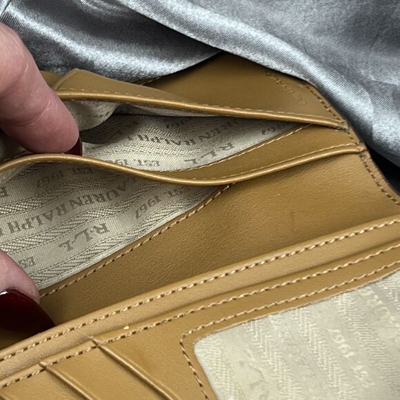 RLL Lauren Ralph Lauren Leather Bifold Wallet Olive Green Gold Logo Snap Closure - Picture 14 of 14